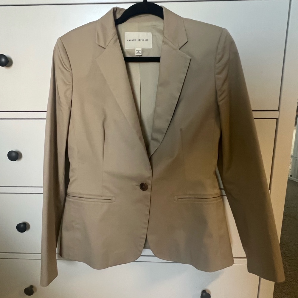 Banana Republic Women’s Blazer